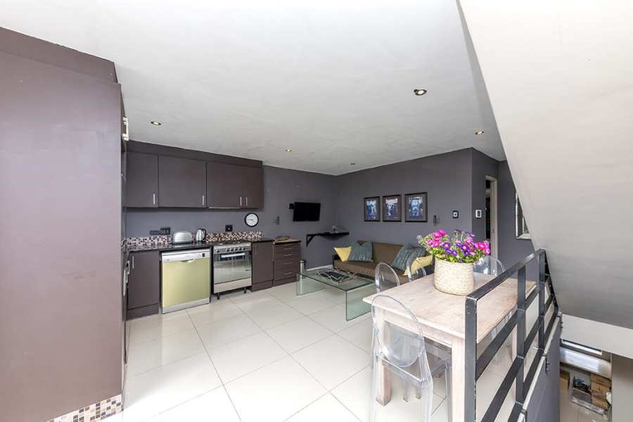 3 Bedroom Property for Sale in Sea Point Western Cape